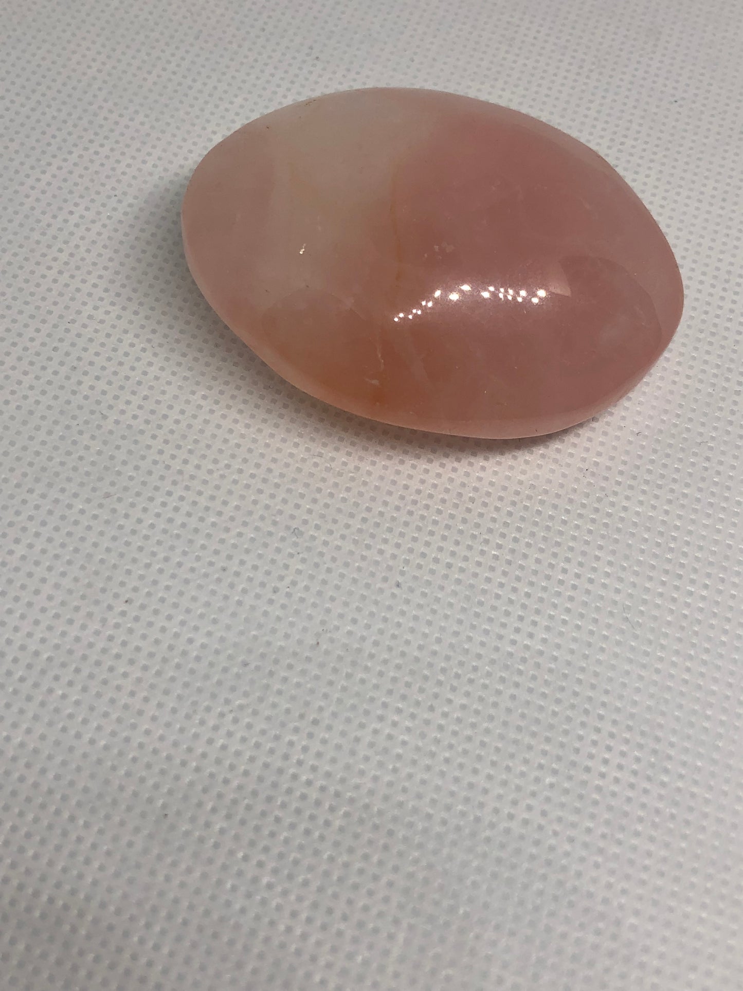 Galet de quartz rose