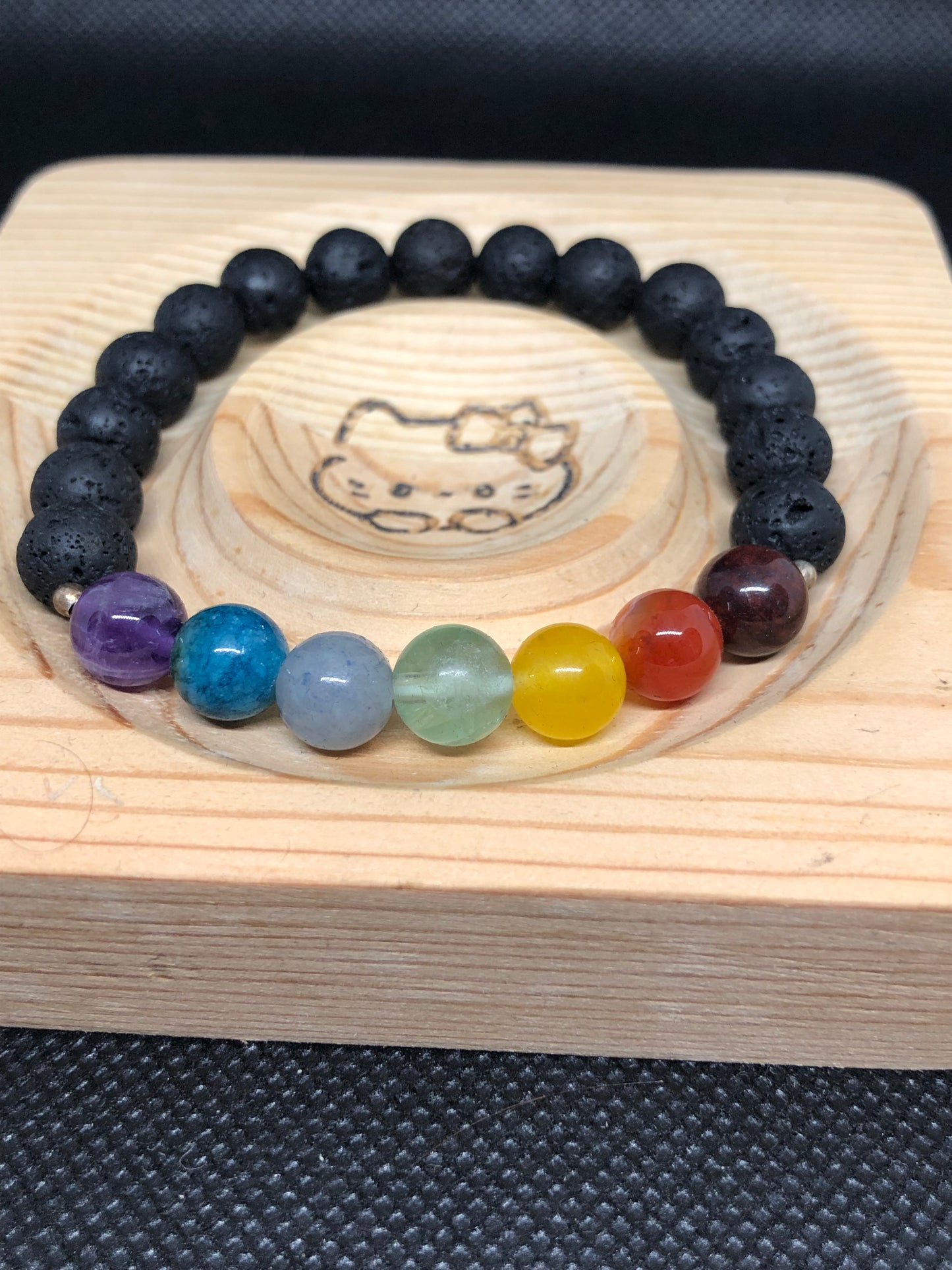 Bracelet 7 chakras et pierre de lave